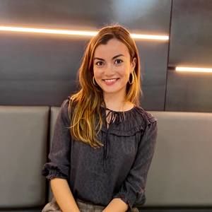 Meet your Posher, Sophia